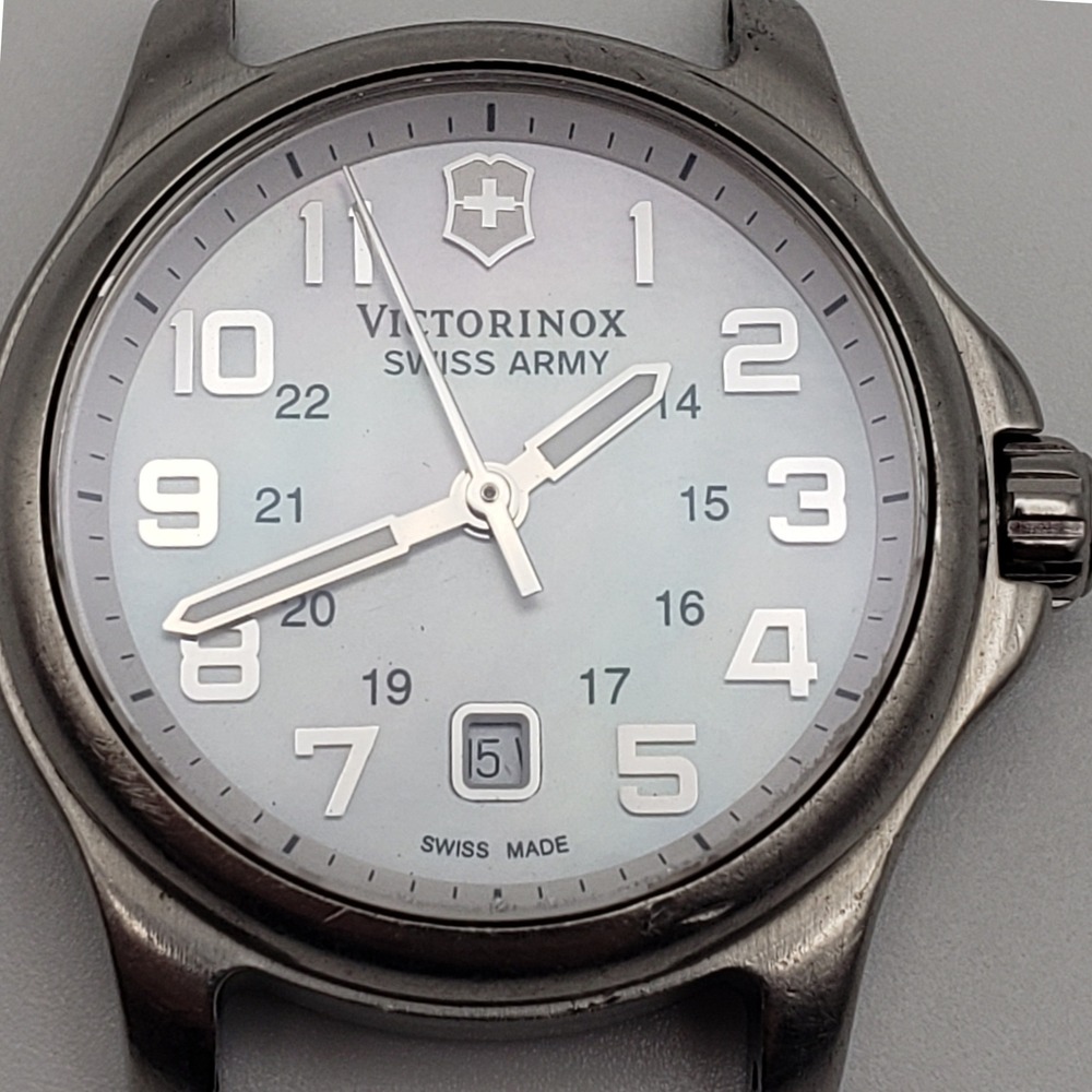 Victorinox Swiss Army Watch Women 32mm White Dial Stainless Steel Date Sapphire